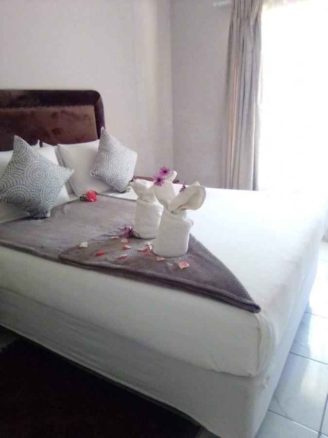 Palm Villa Harare Exterior foto