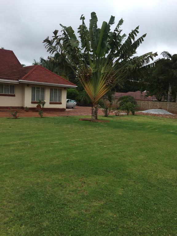 Palm Villa Harare Exterior foto