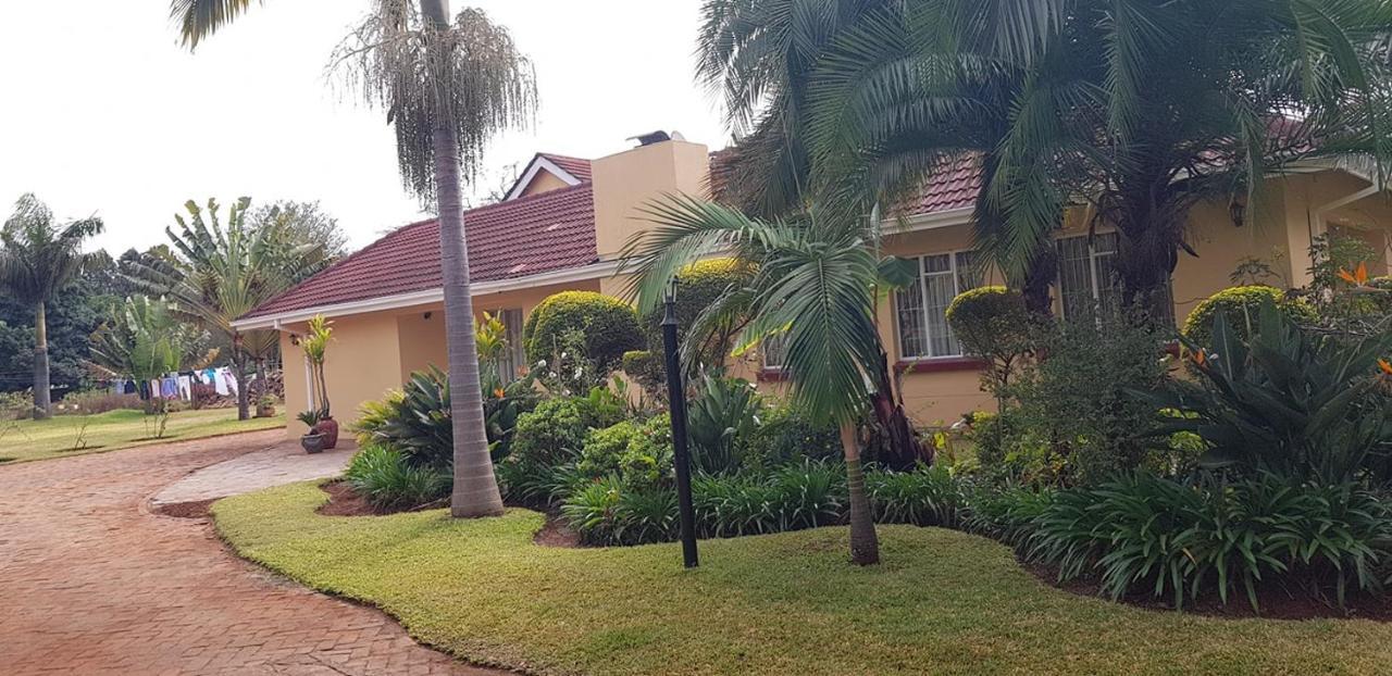 Palm Villa Harare Exterior foto